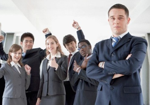 蓝冠做什么的,蓝冠代理薪水怎么样？