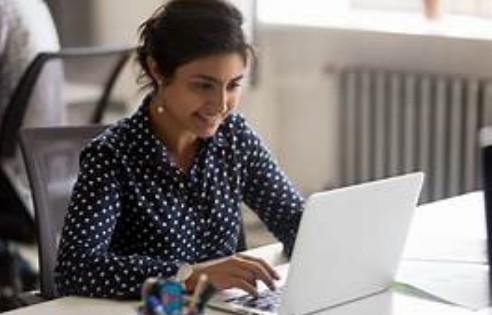 蓝冠做什么的,蓝冠代理薪水怎么样？